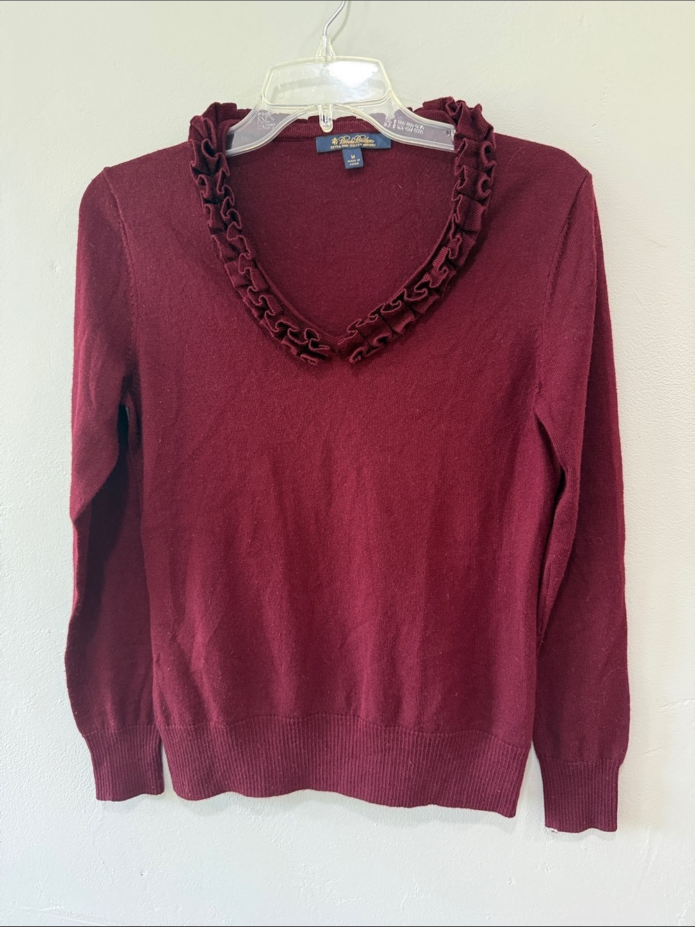 Brooks Brothers Burgundy V-Neck Sweater Ruffle Neckline 100% wool size Medium